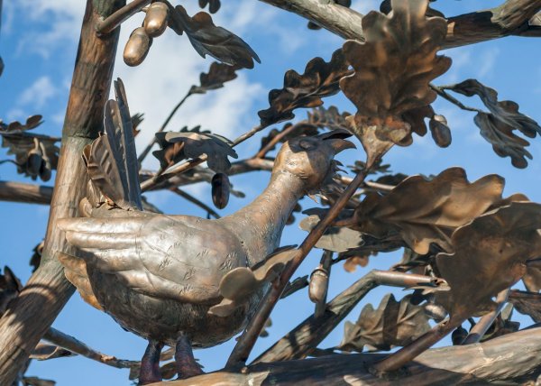 Парк Бажова Златоуст дерево