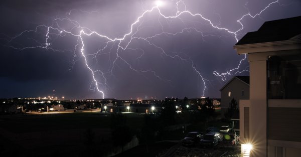 Электрическая молния