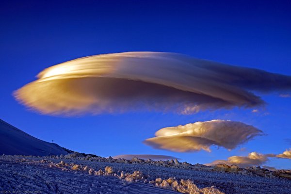 Линзовые облака в Якутии