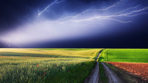 Гроза и солнце