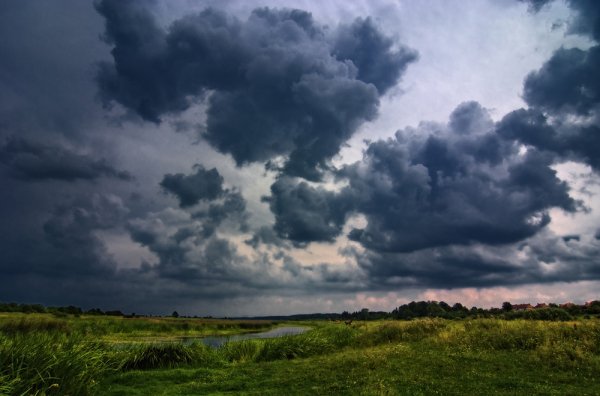 Небо перед дождем