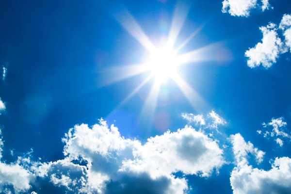 Яркое солнце