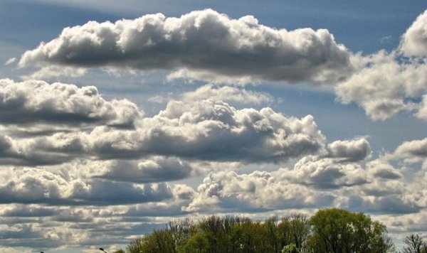 Пасмурно с прояснениями