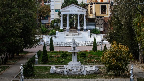 Ротонда парк Горького Ростов