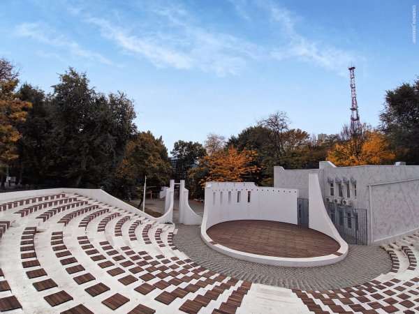 Амфитеатр парк Вити Черевичкина