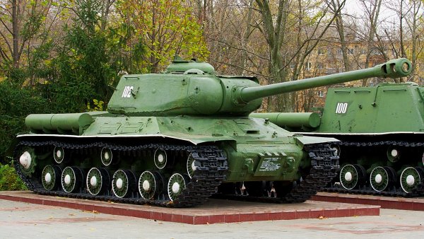 Танк зелёный