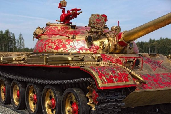 Парк Патриот танк под хохлому