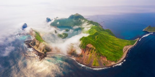 Остров Янкича Курилы