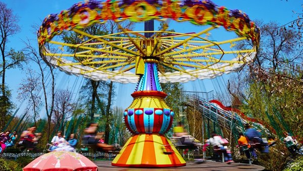 Парк Горького аттракционы