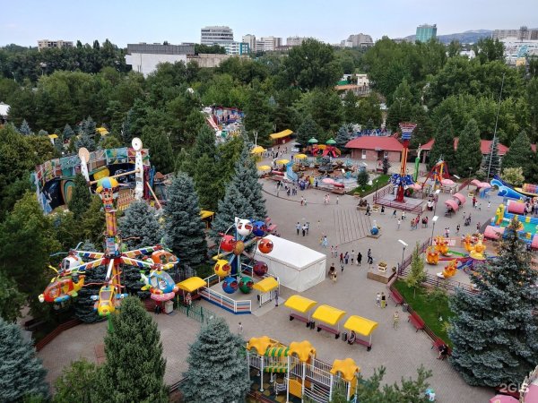 Парк Айя в Алматы