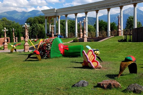 Армериттер Алматы парк