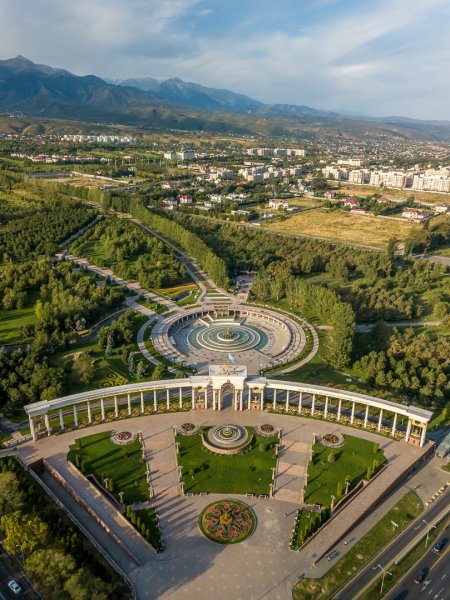 Парк имени первого президента Республики Казахстан