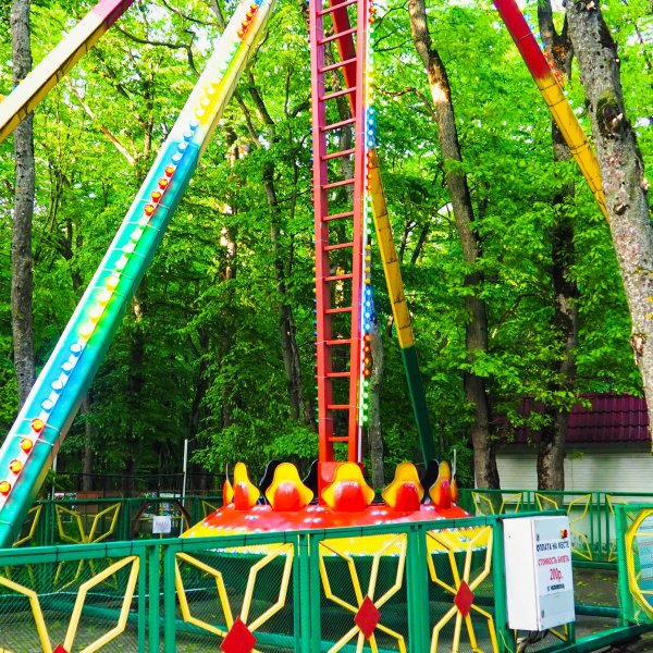 Ставрополь парк Победы аттракцион камикадзе