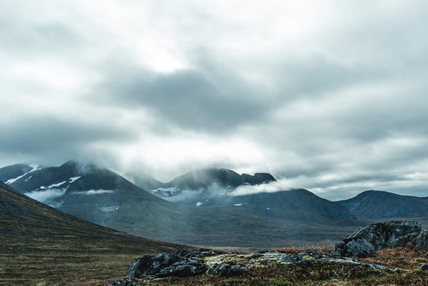 Горы пасмурно