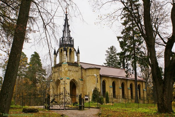 Церковь в Парголово в Шуваловском парке
