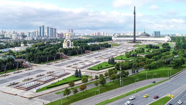 Парк Победы на Поклонной горе