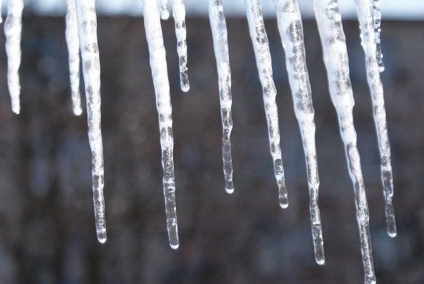 Апрель капель