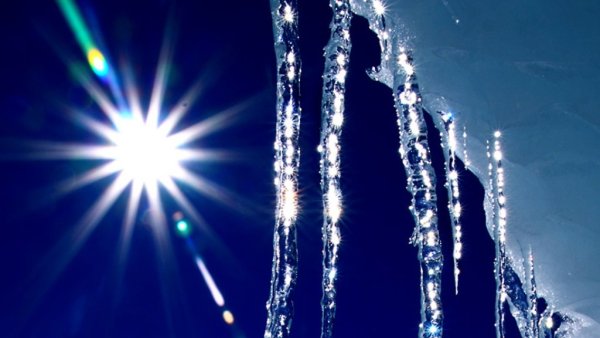 Тающая сосулька