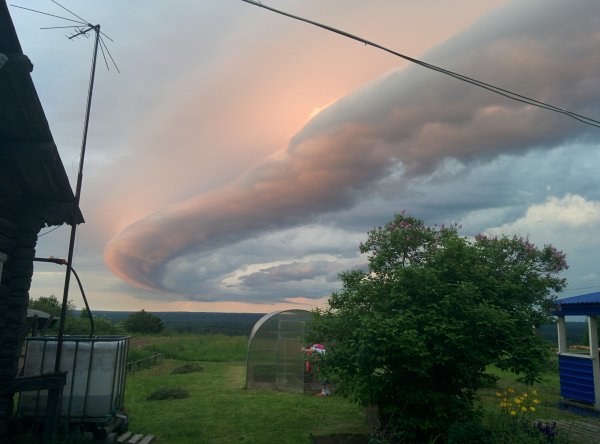 Аномальные явления в России