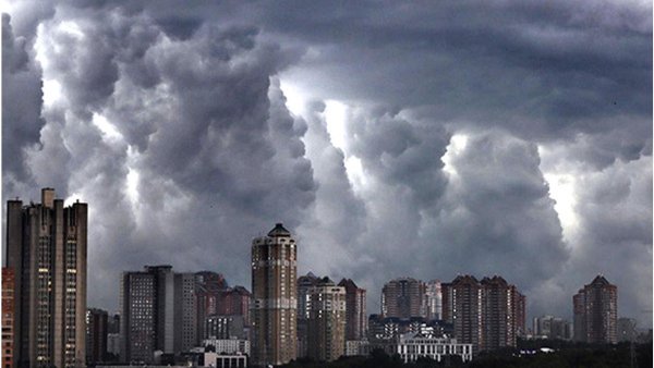 Буря в Москве
