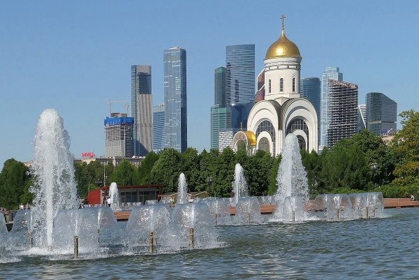 Поклонная гора в Москве