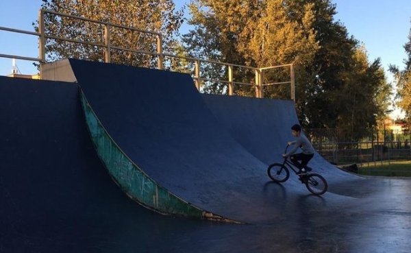 Скейт парк Континент Казань