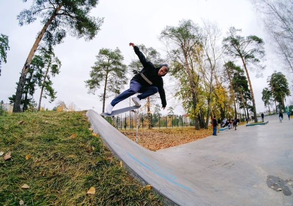 Парк Урицкого скейтпарк
