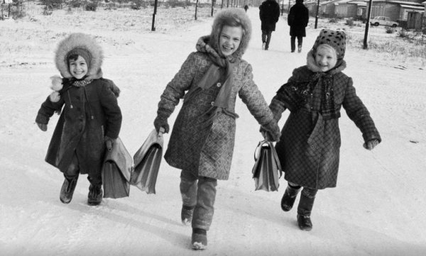 Советские дети зимой