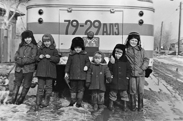 Варежки на резинке советские дети