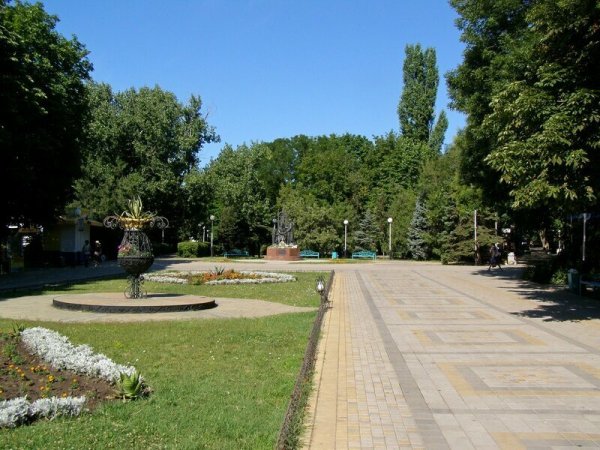 Город Ейск Краснодарский край парк имени Поддубного