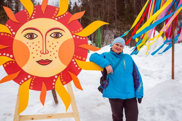 Украшение в парках на Масленицу