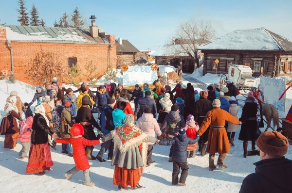 Зимние праздники