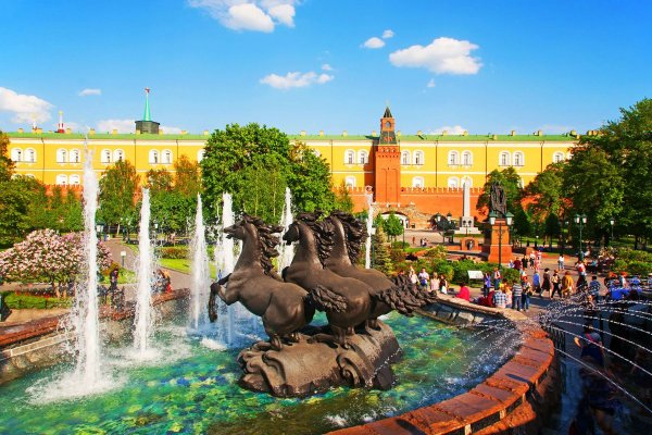 Александровский парк Москва