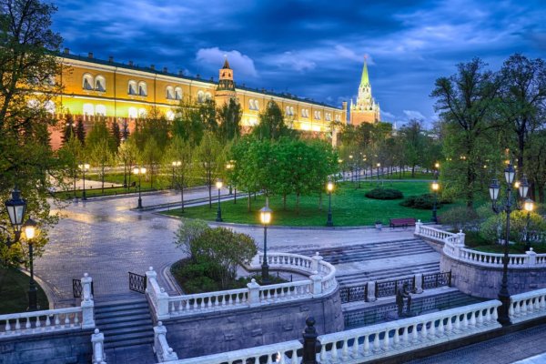 Александровский сад Москва Весна