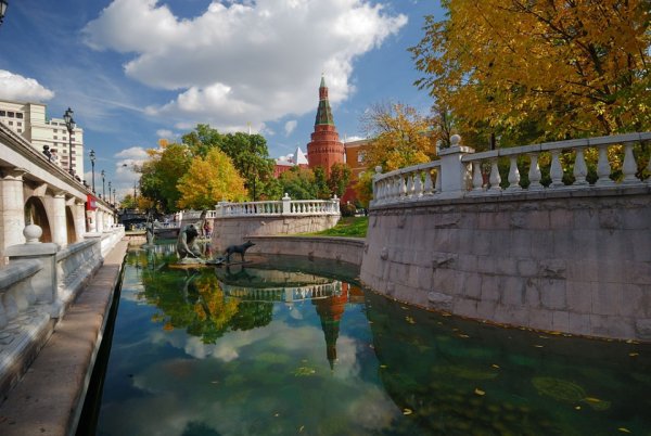 Александровский парк Москва