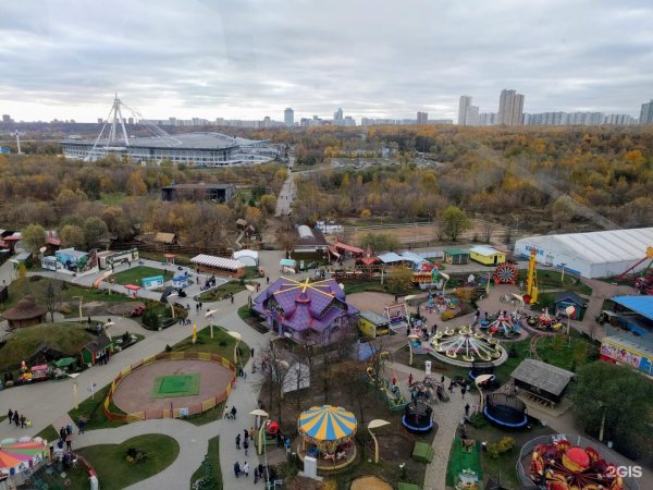 Крылатское парк аттракционов