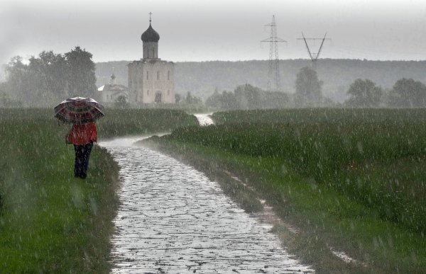 Дождливый день в деревне