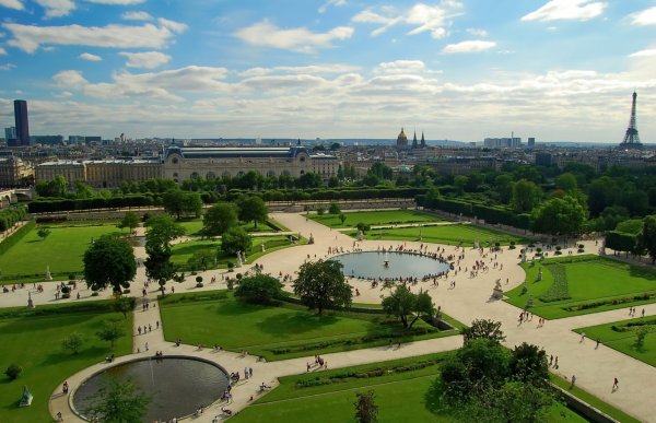 Парк Тюильри в Париже