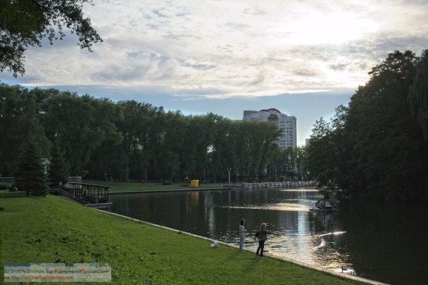 Парк Победы в Минске пляж
