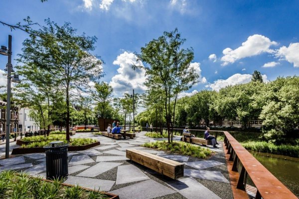 Парк «городской лесопарк».