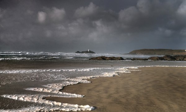 Пасмурное побережье