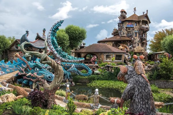 Вихляндия парк в Козельске