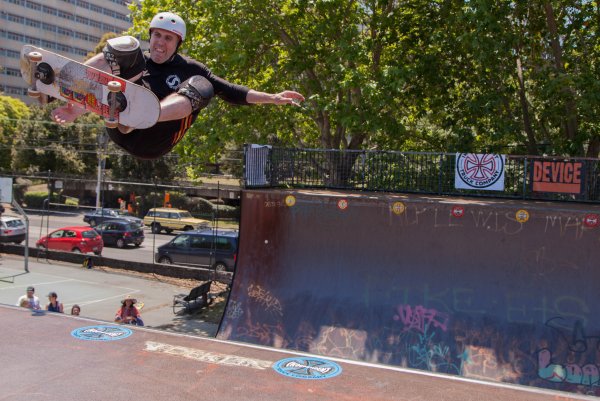 Скейт парк на Бударина