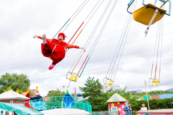 Парк аттракционов фантазия Владивосток