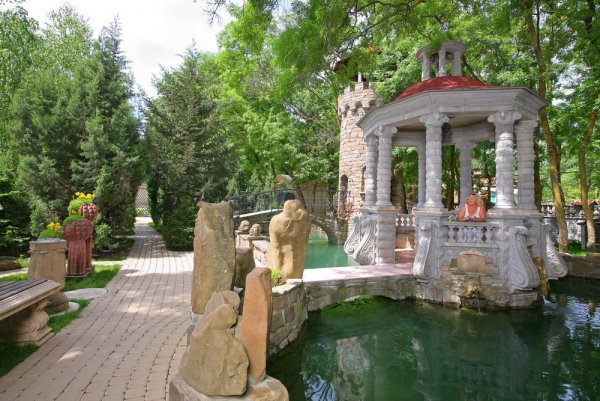Старый парк Краснодарский край