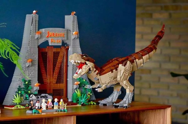 LEGO парк Юрского периода