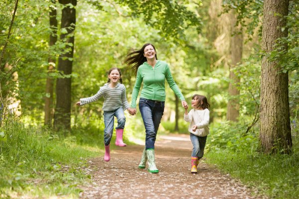 Прогулки на свежем воздухе