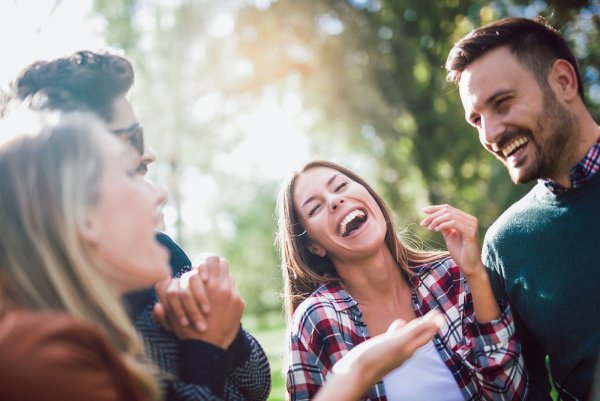 Друзья в парке