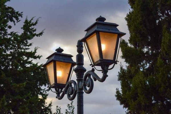 Фонари в парке