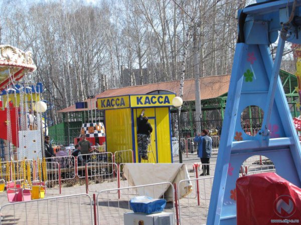 Парк Гагарина Новокузнецк аттракционы